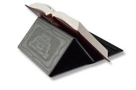SHTENDER BOOK STAND ENGLAND